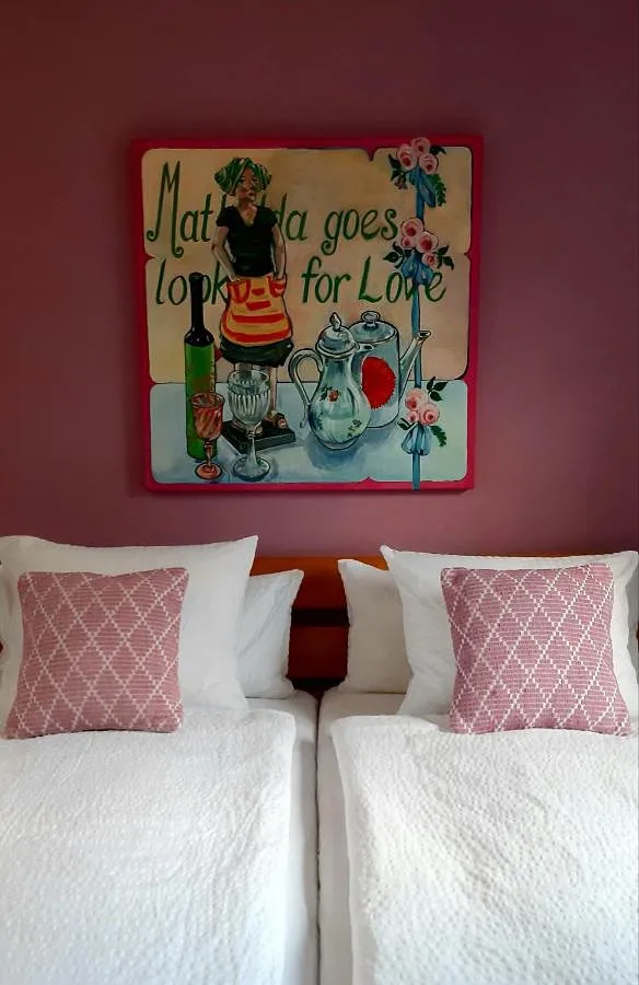 Bed and breakfast for 2 people, with garden and view - 1