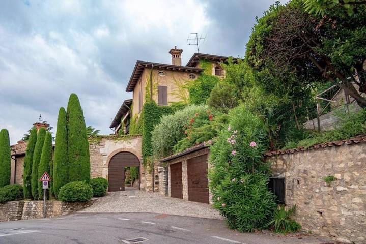 Casa vacanza per 2 persone, con Terrazza e Giardino nonché Panorama a Gussago