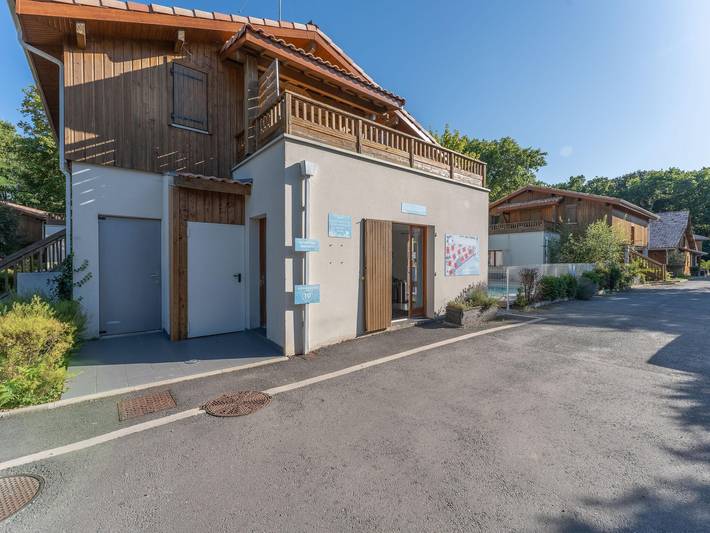 Gîte pour 4 personnes, avec piscine et terrasse, animaux acceptés dans Plage Moutchic