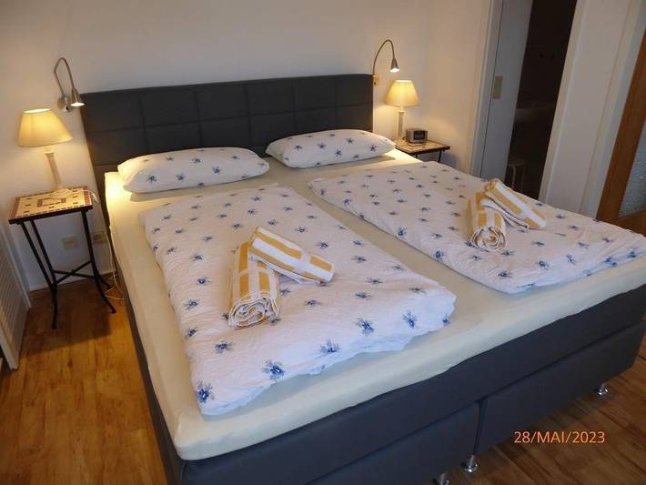 Ganze Wohnung, Gemütliche 2-Zimmer-Ferienwohnung 2.1b im Dachgeschoss des Hauses Seeburg für 1–3 Personen in Scharbeutz, Ostholstein