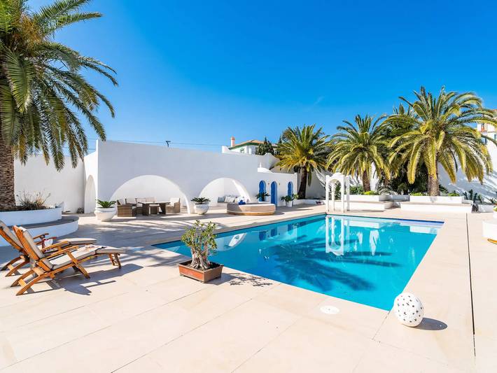 Casa rural para 10 personas, con jardín, Se admiten mascotas en Torremolinos - 2