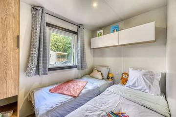 Camping pour 4 Personnes dans Parentis-en-Born, Côte d’Argent, Photo 2
