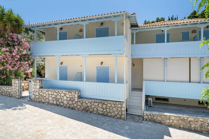 Studio entier, Studio « Villa Milia 2 - 2 » avec terrasse privée, Wi-Fi et climatisation in Agios Nikitas, Grèce