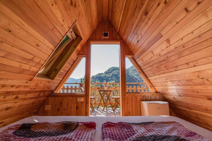Camping für 2 Personen, mit Terrasse und Ausblick im Triglav Nationalpark