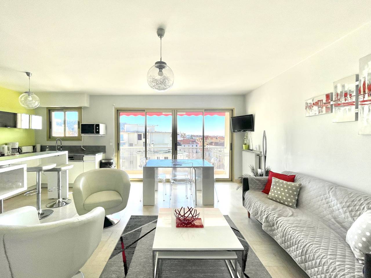 Entire apartment, Petit juas in Cannes, Mediterranean Coast (France)