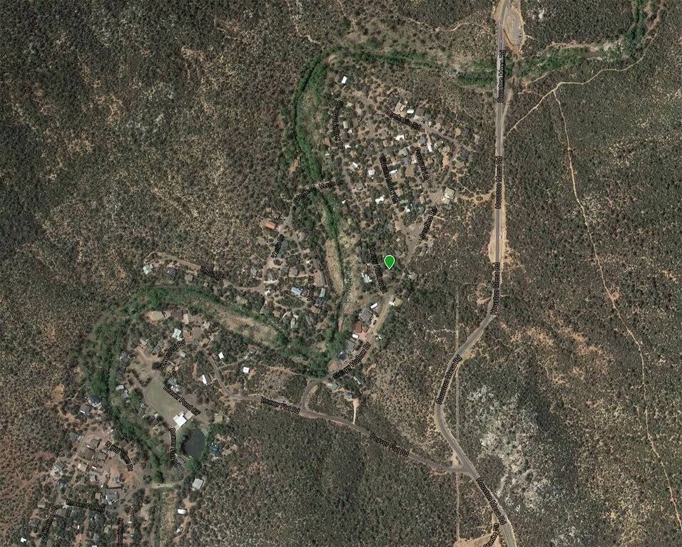 Gemütliche Hütte am Wasserrad fällt auf den East Verde River - bequem und sauber! in Gila County