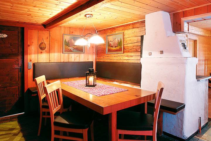 Ferienhaus für 13 Personen, mit Terrasse und Sauna sowie Ausblick in Heiligenblut - 3