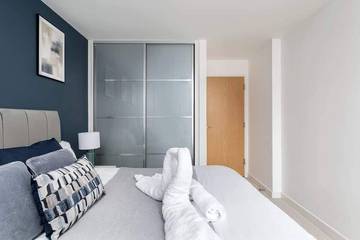 Apartment for 4 People in Milton Keynes, South East England, Photo 4