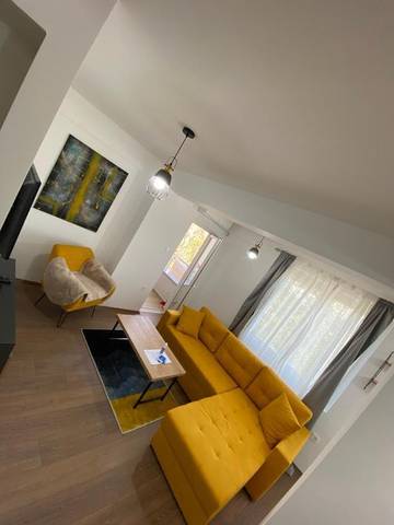 Gîte pour 5 personnes, avec balcon et vue, animaux acceptés à Skopje