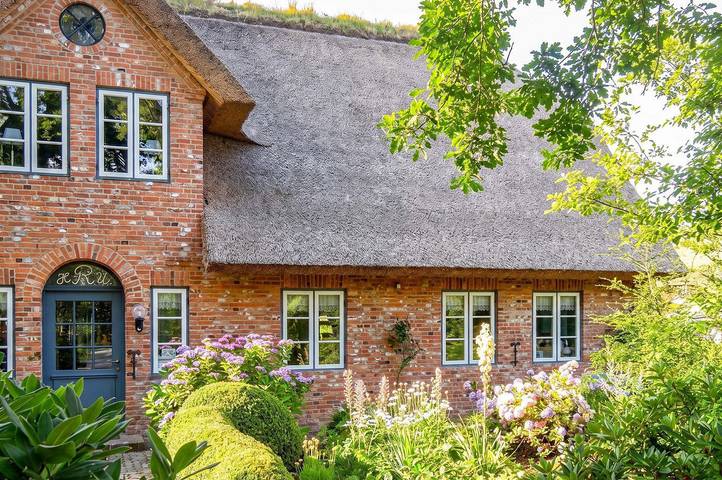 Ferienhaus für 4 Personen, mit Terrasse und Garten sowie Ausblick