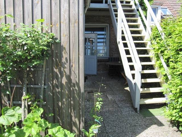 Ganze Ferienwohnung, Ferienhaus Friedrichsen - Ferienwohnung-2-Räume-Langenharmstraße - 01 in Husum Hafen, Husum