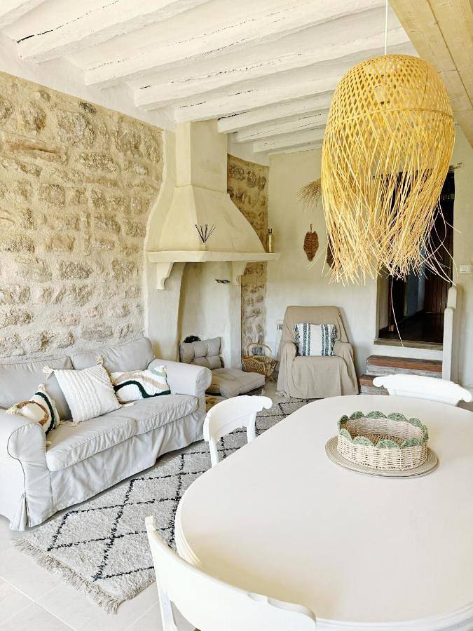 Chambre d’hôte pour 14 personnes, avec vue ainsi que piscine et jardin - 1