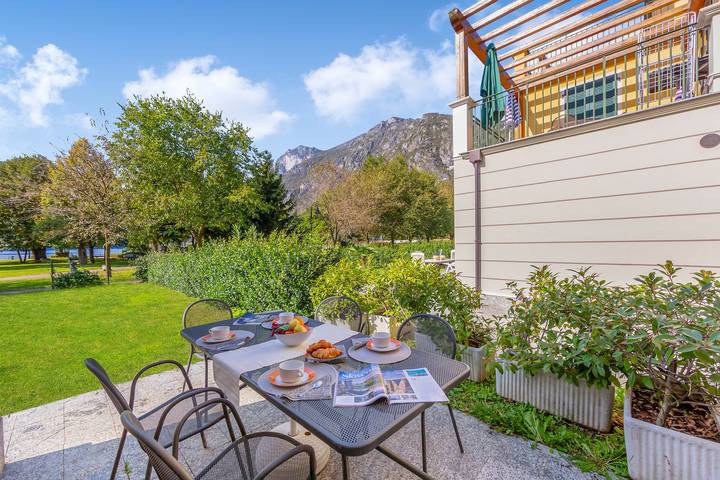 Ferienhaus für 8 Personen, mit Balkon und Terrasse sowie Kinderpool und Seeblick in Gemeinde Porlezza - 3