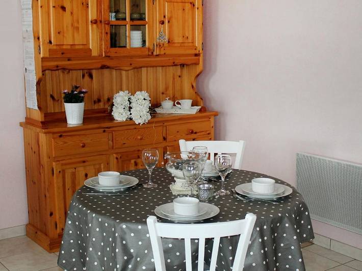 Gîte pour 4 personnes, avec jardin et terrasse à Monlet - 4