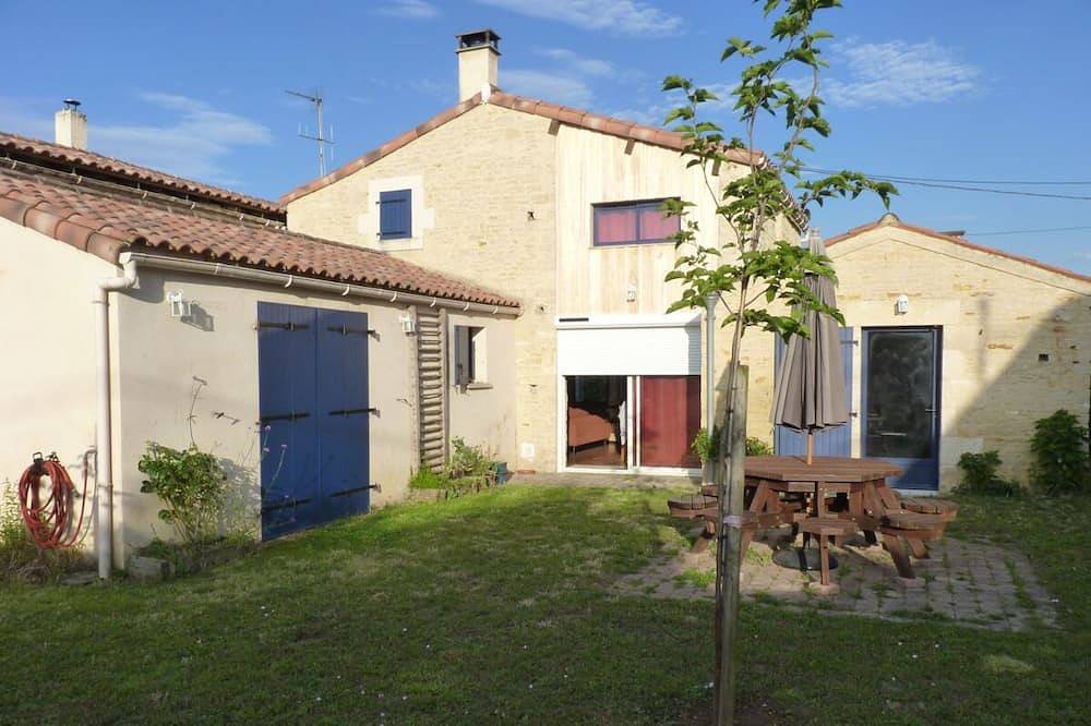 Le Petit Cloucq in Damvix, Fontenay-le-Comte