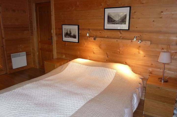 Spacious apartment 140 m2, 3 bedrooms, 3 bathrooms, terrace, spa, sauna in Les Grandes Montets, Chamonix-Mont-Blanc