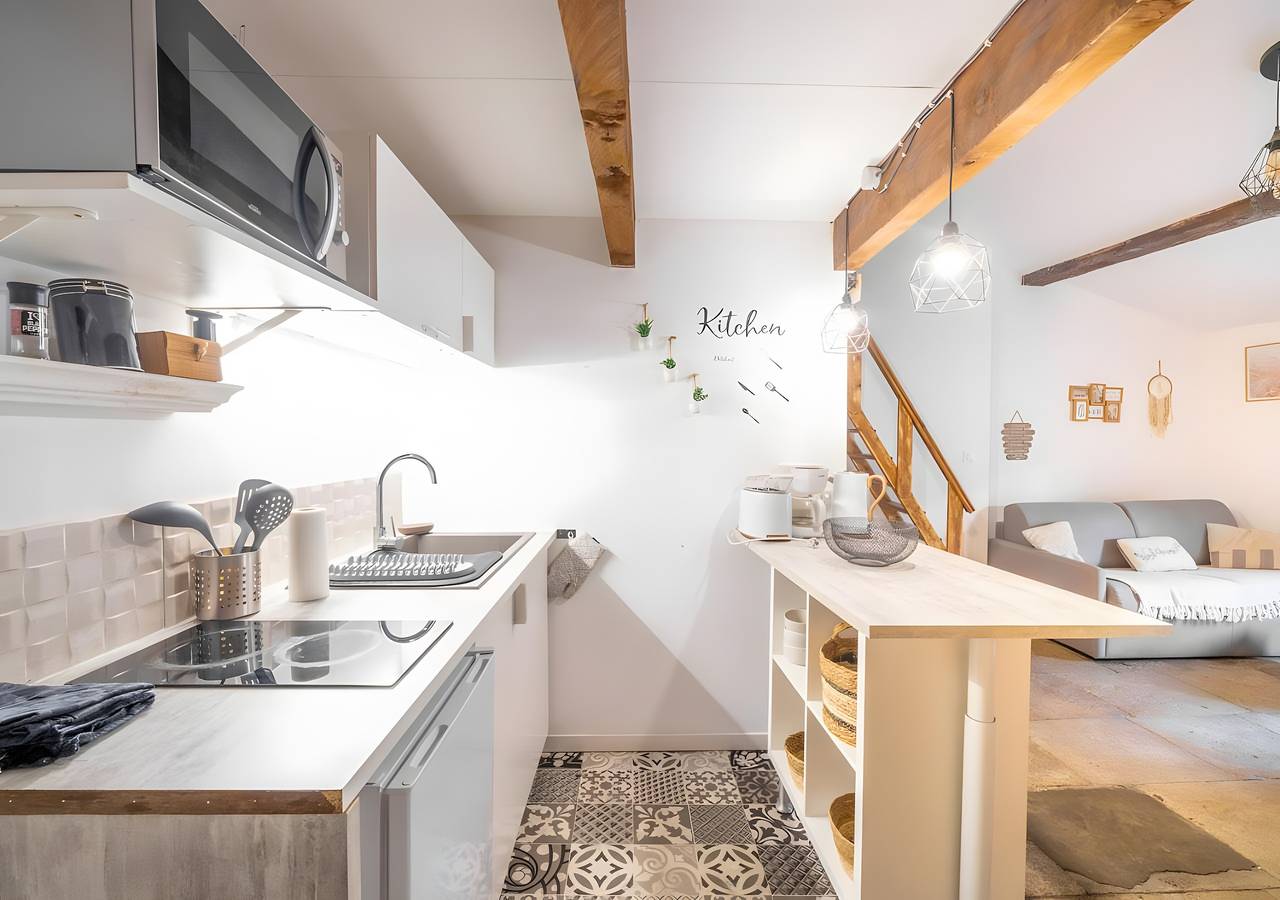 Apartamento entero, Apartamento 'Cocoon Cosy Coeur De Beaucaire - 4' con Wi-Fi in Beaucaire, Region de Nimes