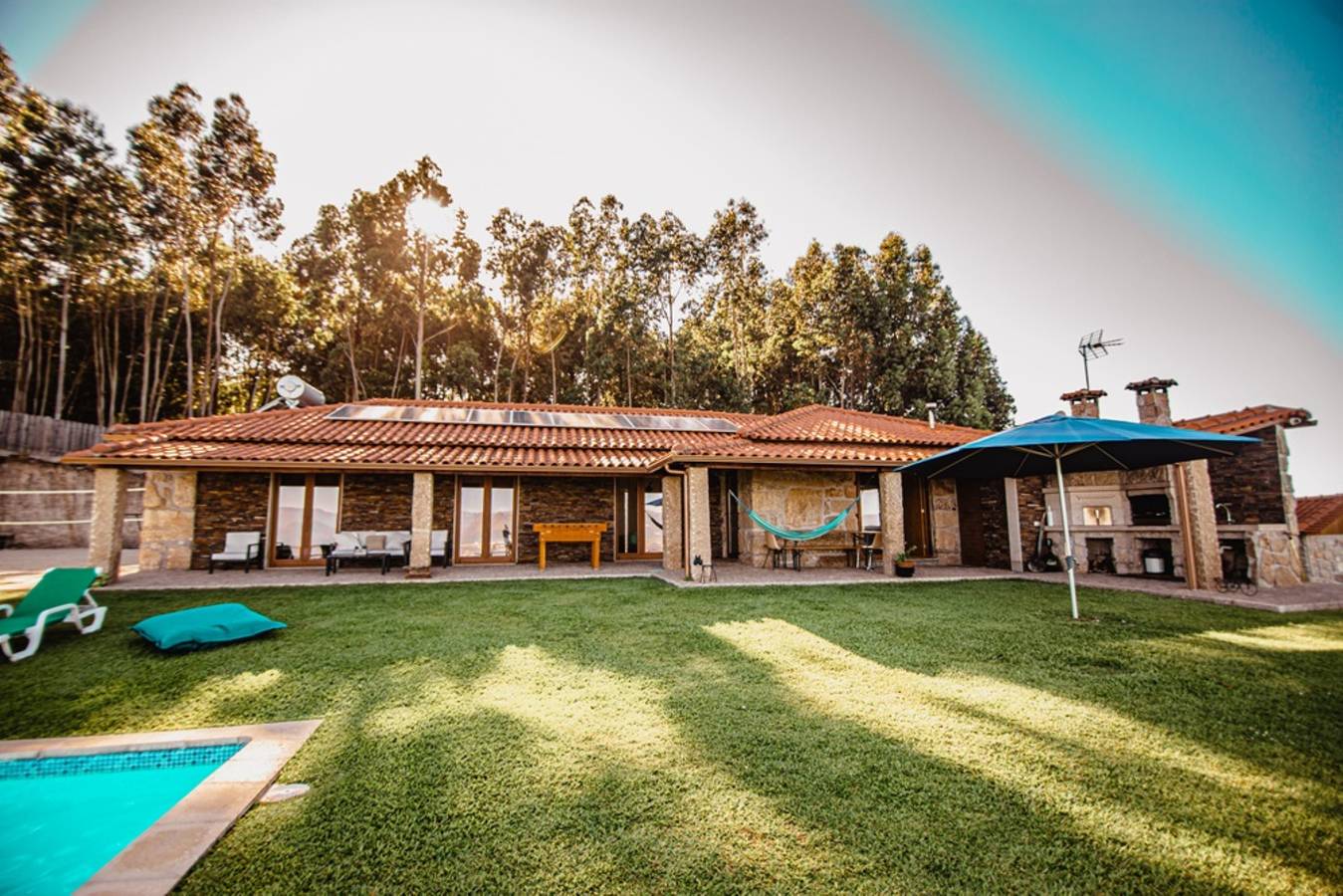 Luxury Villa Private Pool Belle Époque in Ribas, Distrito de Braga