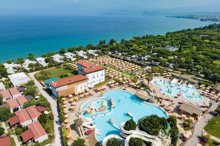 Bungalow für 4 Personen, mit Pool und Garten in Lazise