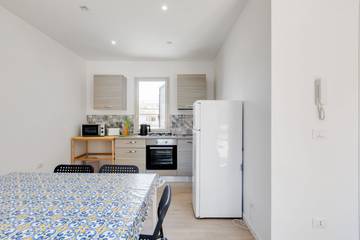 Holiday Apartment for 2 People in Palermo, Palermo Province, Photo 2