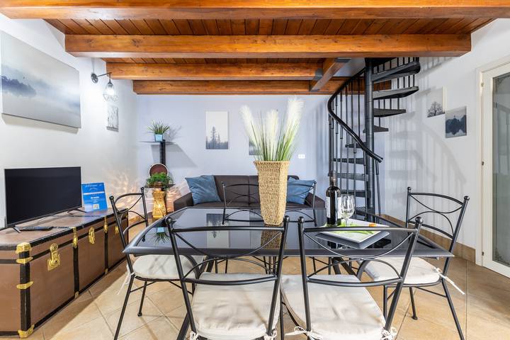 Hel lägenhet, Attic Apartment in the Heart of Acate in Acate, Ragusa provins