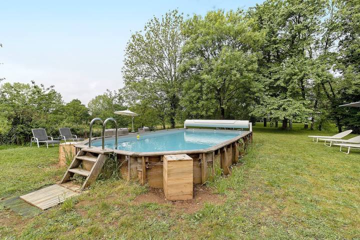 Location de vacances pour 16 personnes, avec jardin ainsi que sauna et jacuzzi dans Périgord Vert - 2
