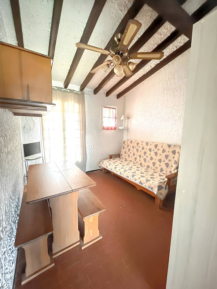 Gîte pour 4 personnes, avec terrasse à Linguizzetta - 3