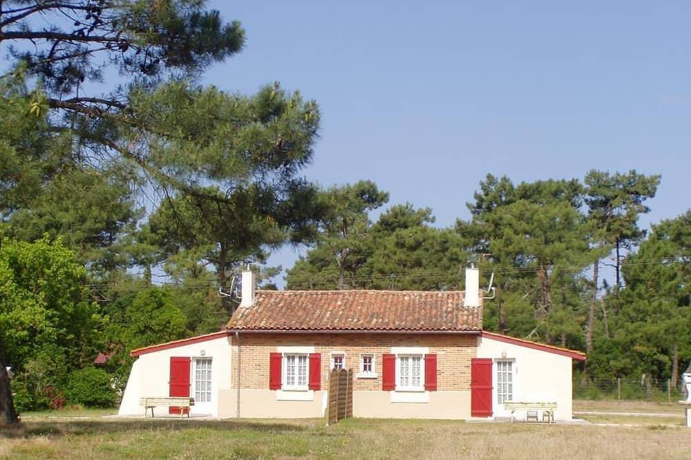 Domaine Du Flamand - Gite Plaisance in Naujac-sur-Mer, Lesparre-Médoc region