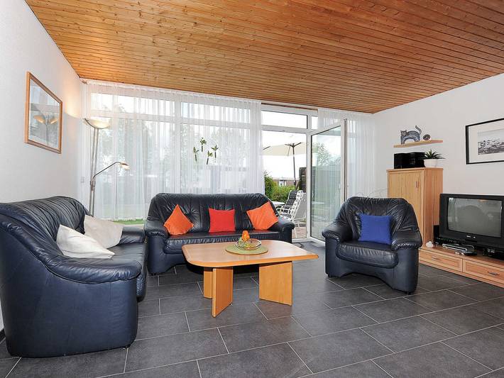 Bungalow für 4 Personen, mit Terrasse und Garten in Bensersiel - 4