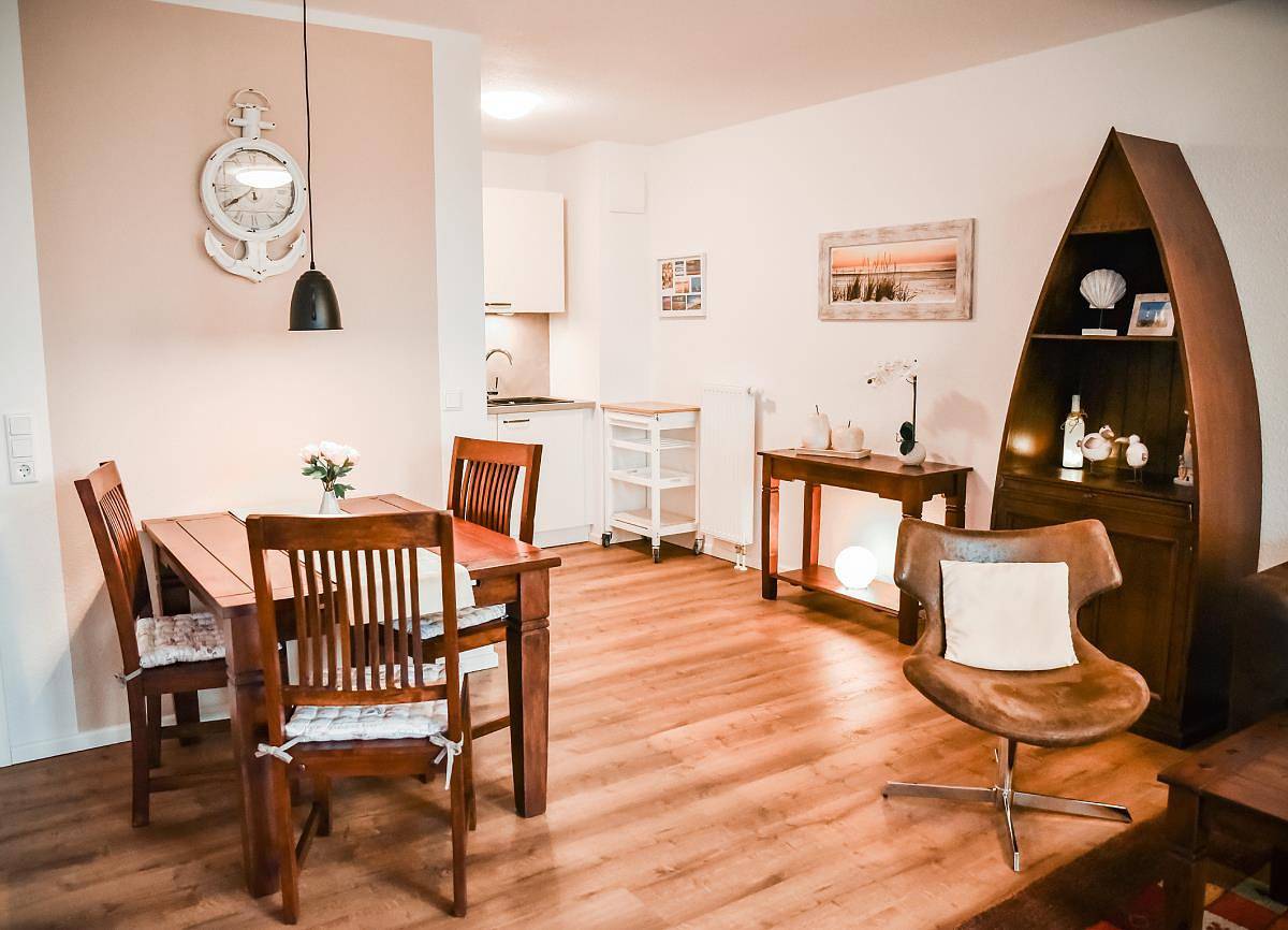 Ganze Ferienwohnung, Abendsonne in Hafen Büsum, Büsum