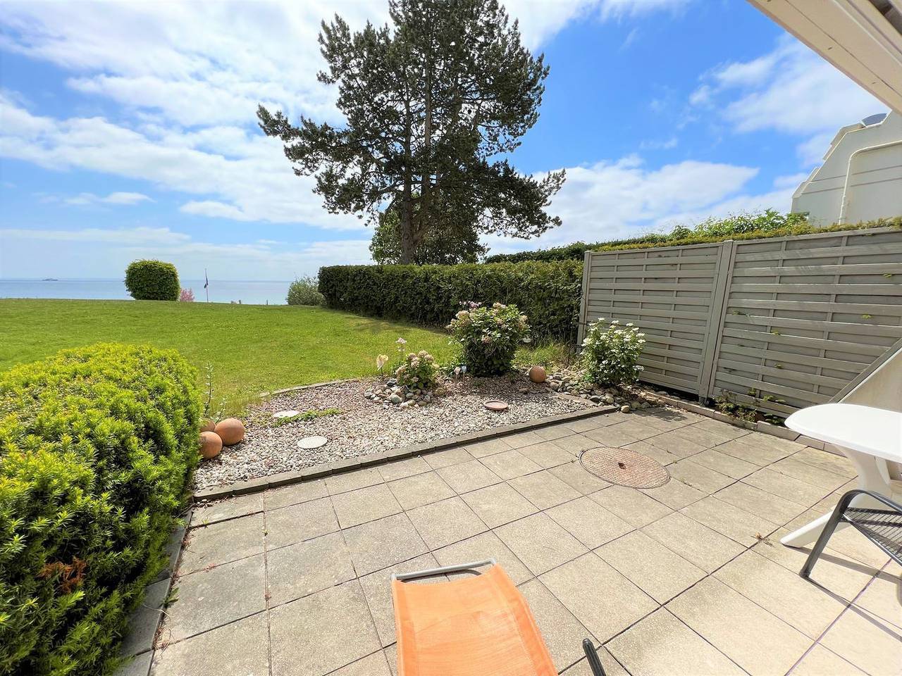 Entire apartment, Ferienwohnung 015 Seaside direkt am Strand in Sierksdorf, East Holstein