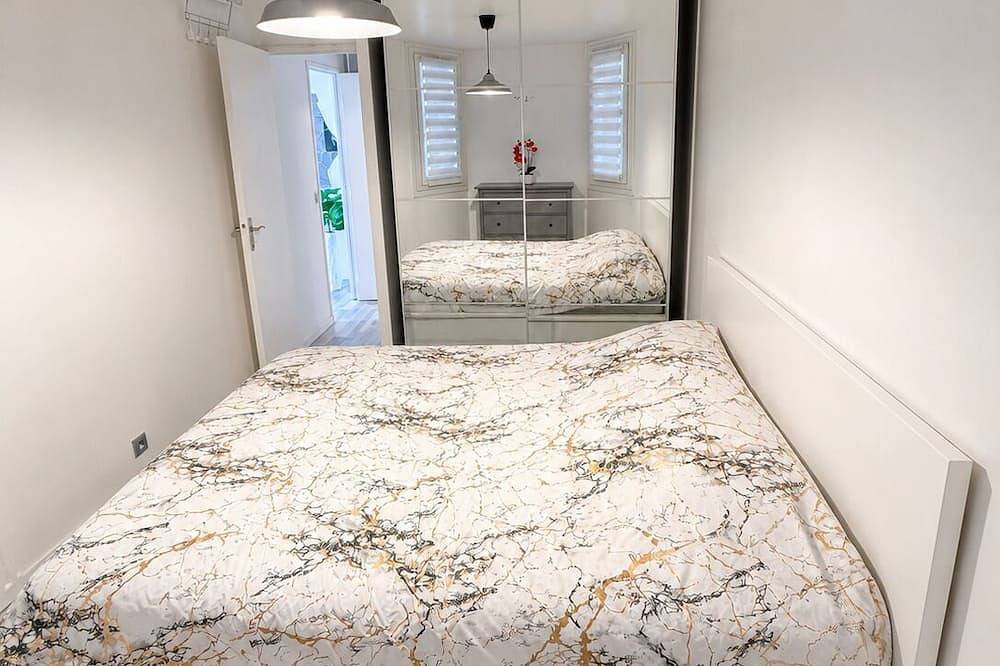 Ganze Wohnung, A beautiful, chic, and cozy home near Paris. in Créteil, Val-de-Marne