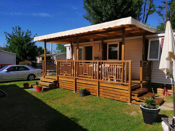 Location de vacances pour 5 personnes, avec piscine et terrasse à Condrieu - 2