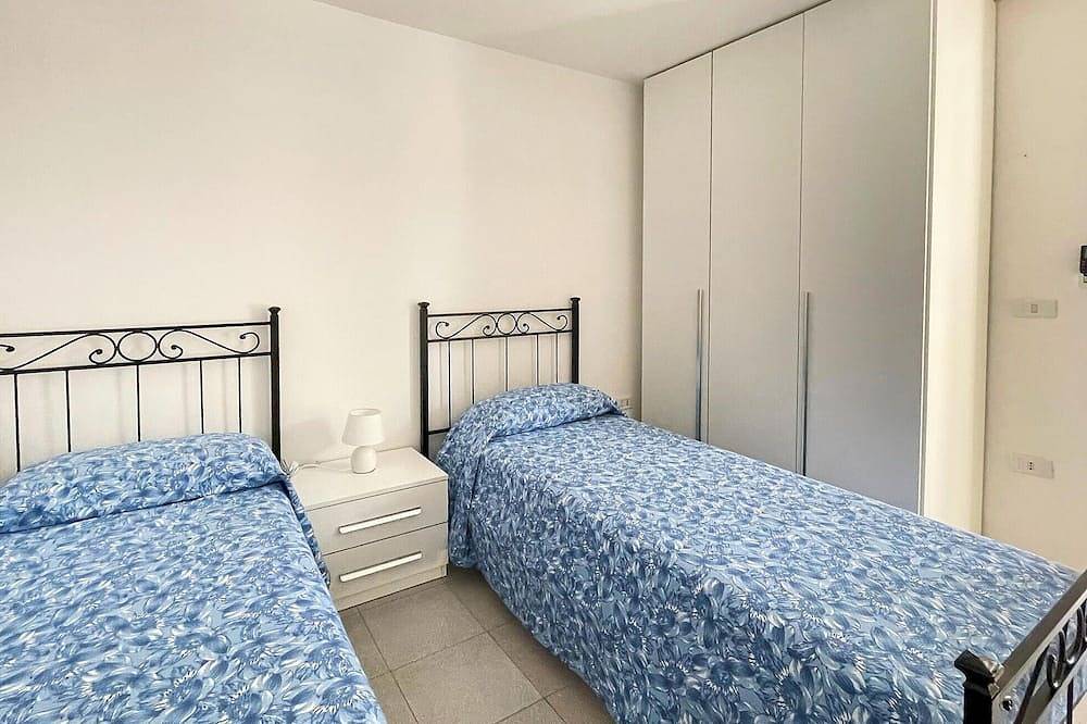 Entire apartment, 2 bedroom lovely apartment in Frigole in Lecce, Lecce Province