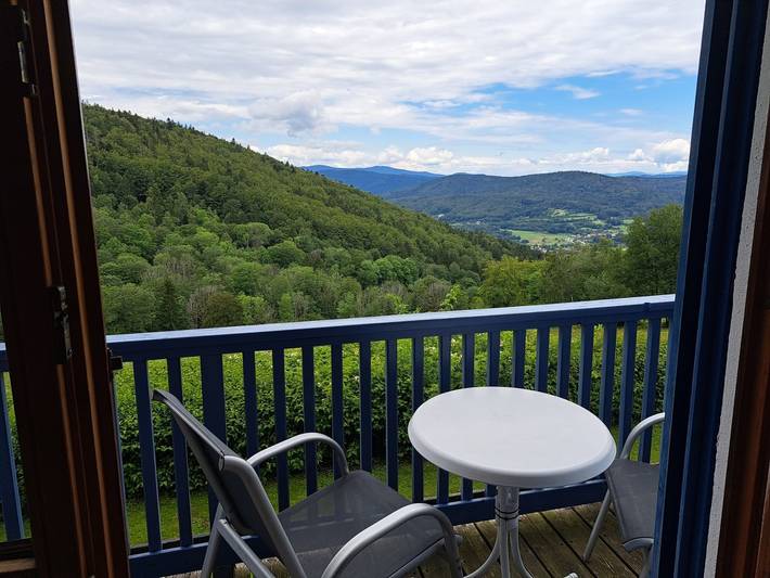 Ferienwohnung für 3 Personen, mit Balkon und Ausblick sowie Garten in Schöfweg - 2