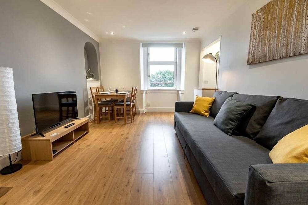 Geheel appartement, ☆Bright Apartment, Near University + City Centre☆ in Dundee, Angus