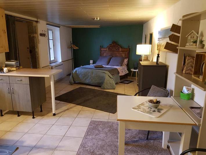 Gîte pour 2 personnes, avec terrasse et jardin dans Sainte-Agnès (Jura)
