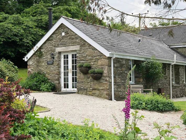 Ferienhaus für 4 Personen, mit Garten und Ausblick in Advent