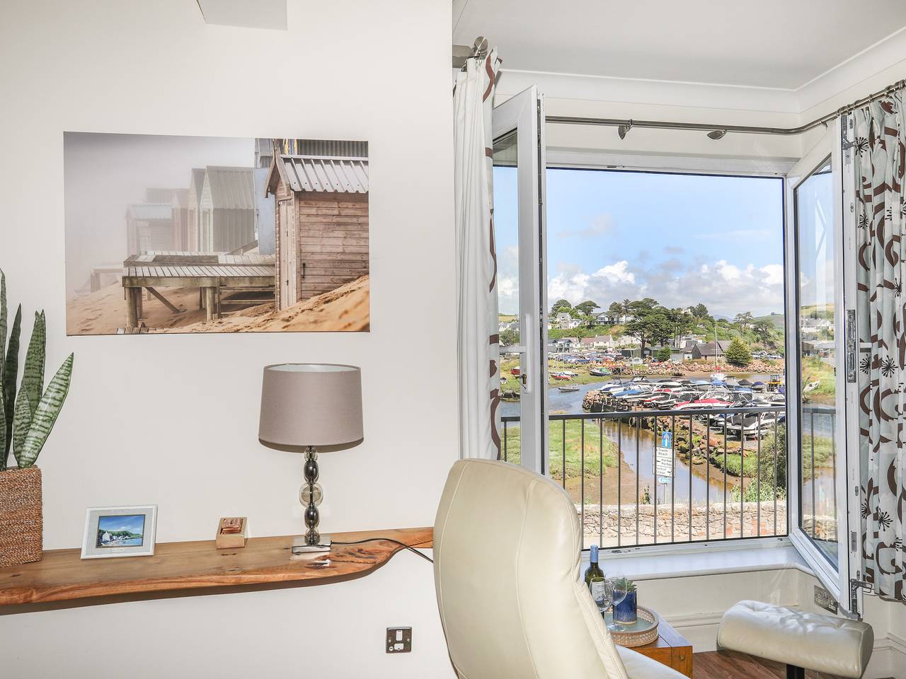 Entire apartment, Harbour View in Abersoch, Gwynedd