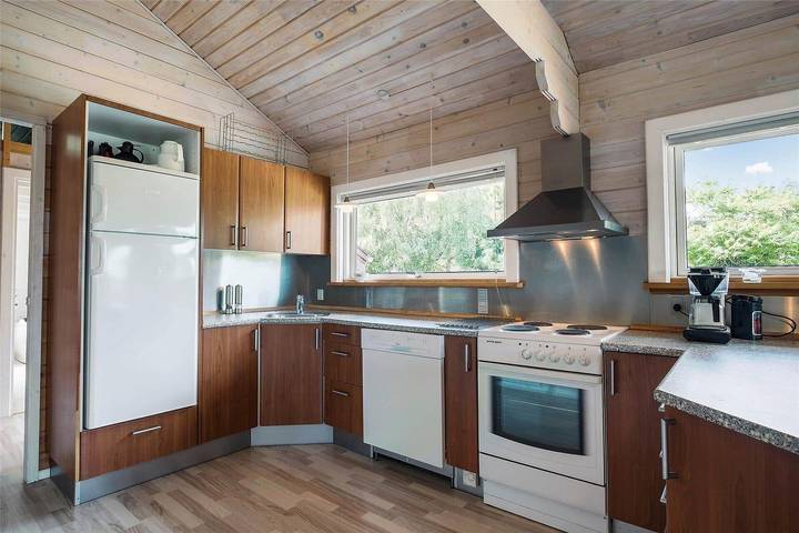 Ferienhaus für 8 Personen, mit Terrasse und Whirlpool in Hvalpsund - 3