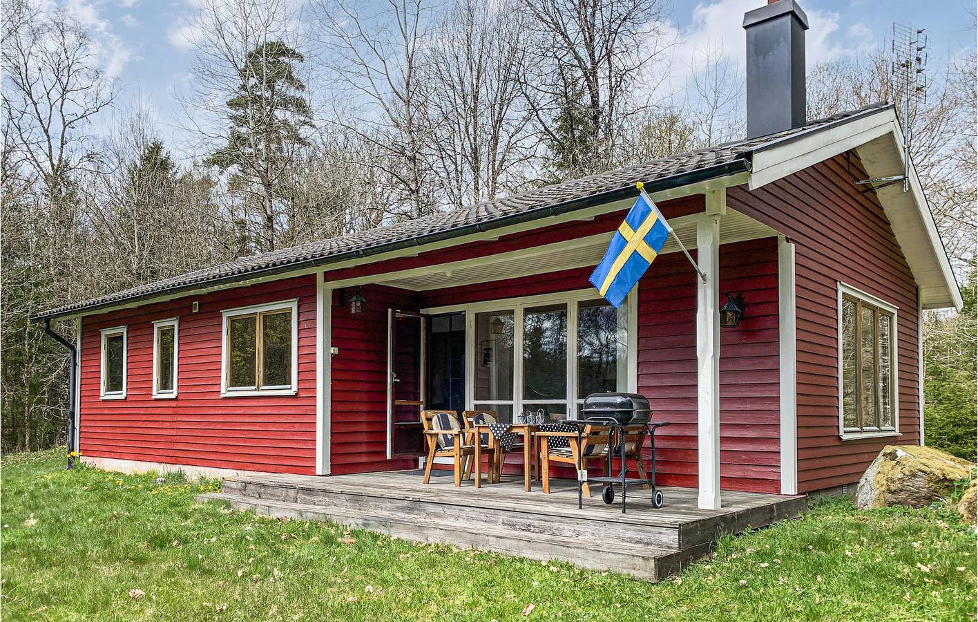 Hus för 5 Personer, med sjöutsikt och trädgård