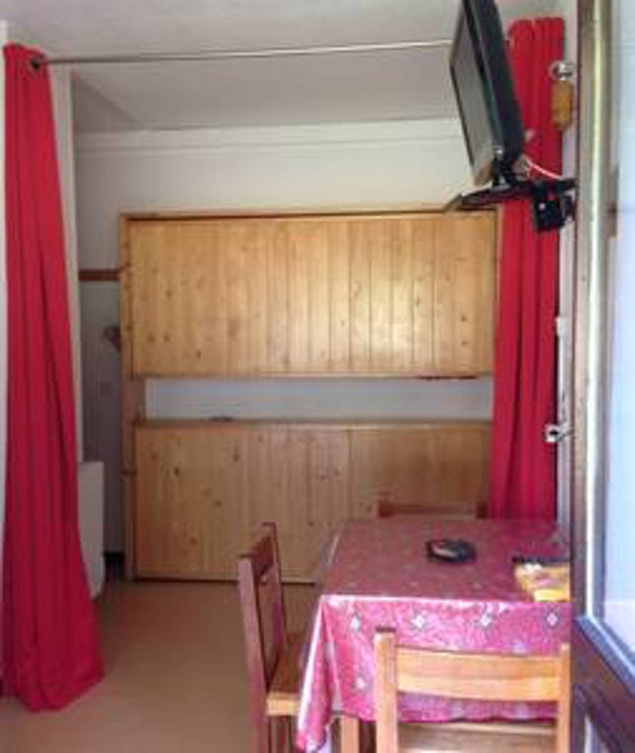 Studio entier, Studio cosy avec vue sur la montagne - Les Belleville - 20 m² in Les Menuires, Saint-Martin-de-Belleville
