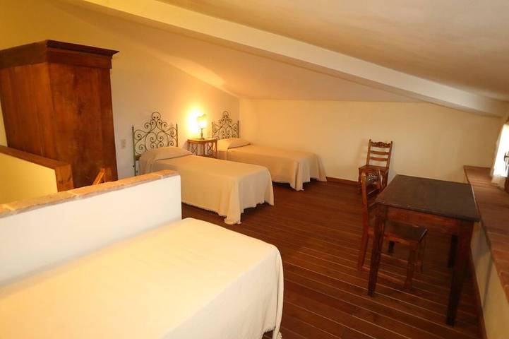 Apartamento 2 dormitorios - 1 baño - 5 plazas - wifi - piscina in Serravalle Pistoiese, Provincia de Pistoia