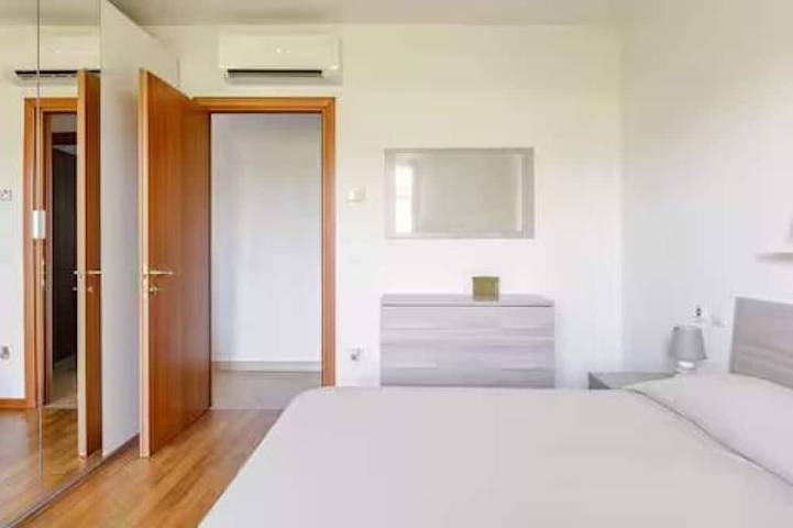 Apartamento entero, Fox's House - Apartment with private parking near Florence in Campi Bisenzio, Provincia de Prato