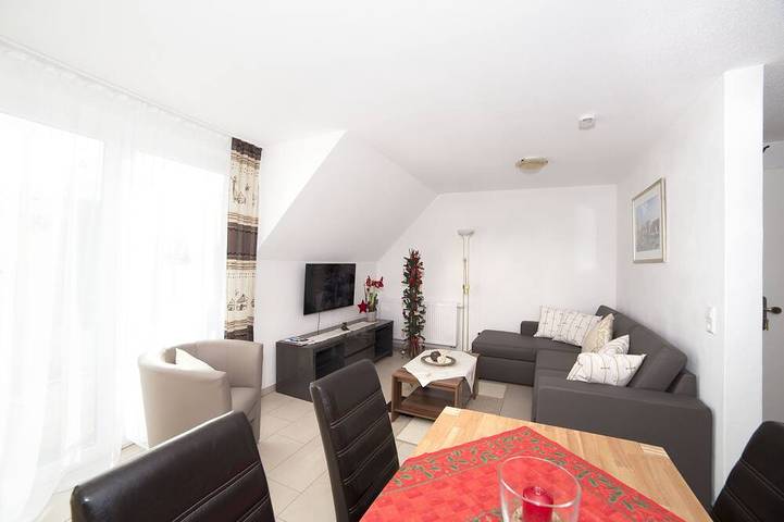 Ferienwohnung für 5 Personen, mit Garten und Balkon - 1