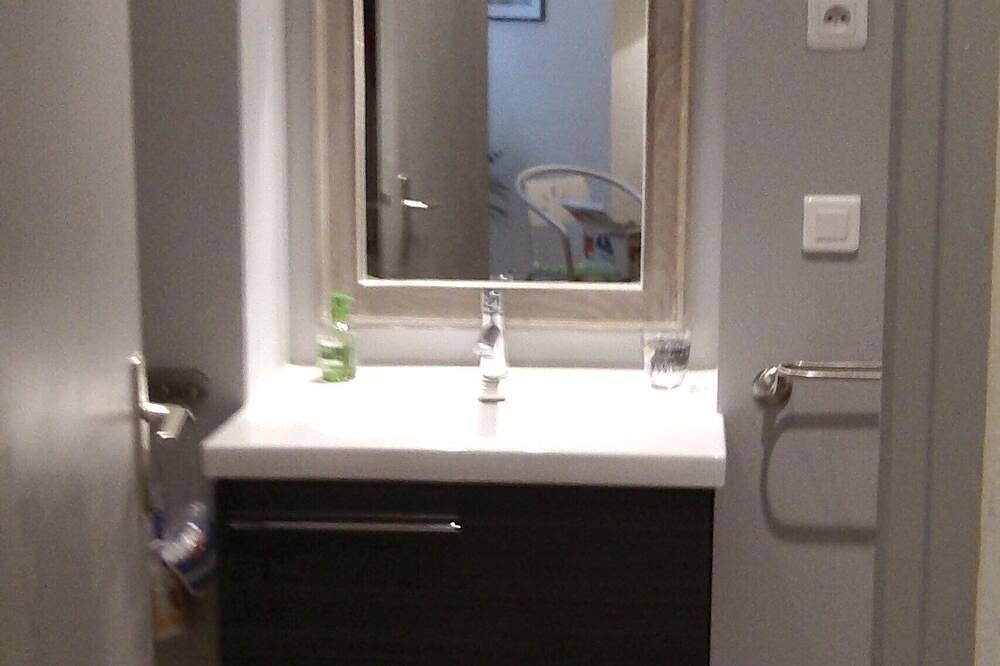 Appartement entier, Appartement De Charme En Duplex  70 M2 Hyper Centre De Perpignan in Perpignan, Côte d'Améthyste