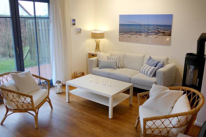 Ferienhaus für 4 Personen, mit Garten und Terrasse in Prerow