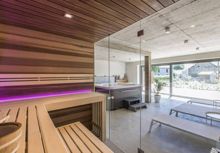 Location de vacances pour 9 personnes, avec jardin ainsi que jacuzzi et sauna, adapté aux familles à Léglise - 4