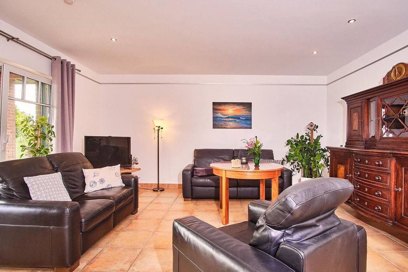 Modern eingerichtete Ferienhaus "Kröslin" für bis zu 4 Personen und 2 Hunde in Kröslin, Vorpommern