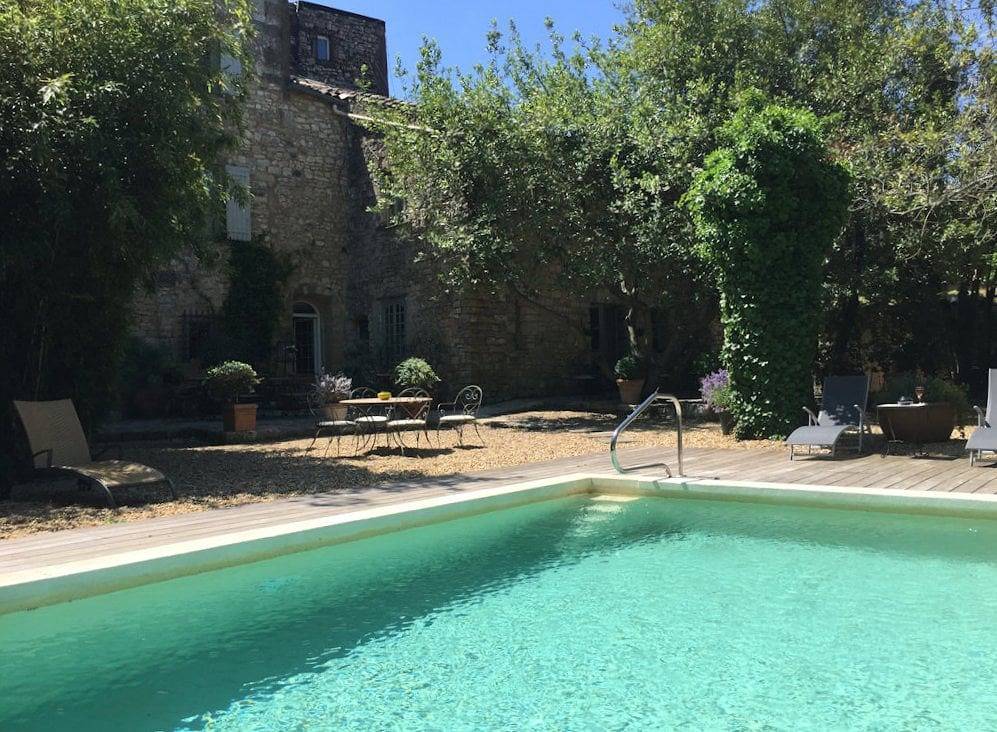 Maisondeslauriers 18ème 5 chambres d’hôtes proche Uzès - Chambre Capucine in Arpaillargues-et-Aureillac, Région de Nîmes